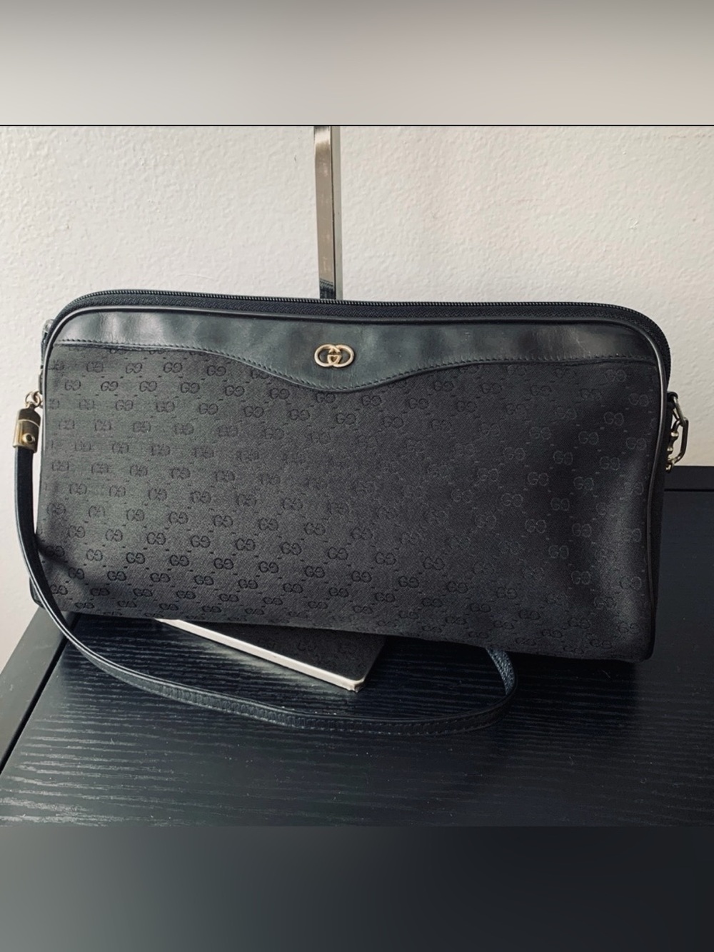 (35) GUCCI 70s Micro Black